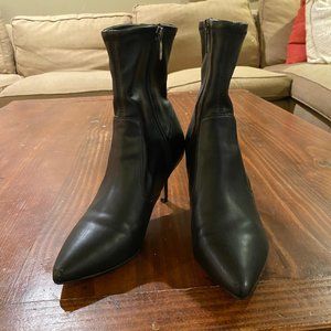 MARC FISHER - BLACK - KITTEN HEEL